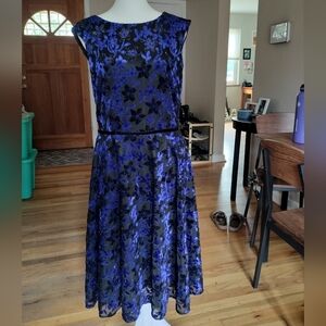 Elegant Blue Floral Dress